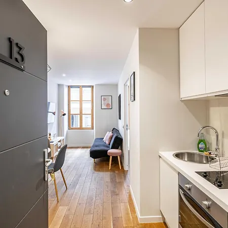 Magnificent Renovated 2 * Cannes